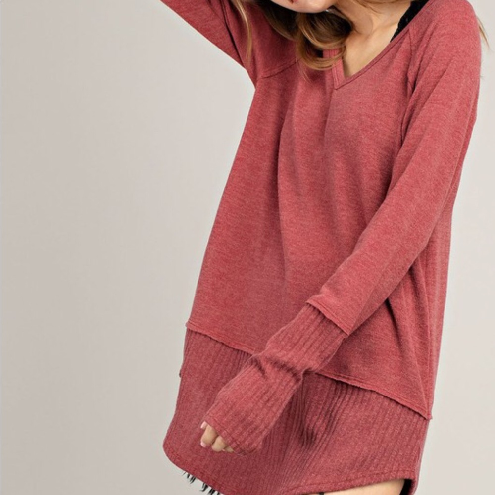 LAST ONE Marsala V-Neck Hi-Lo NWOT Medium